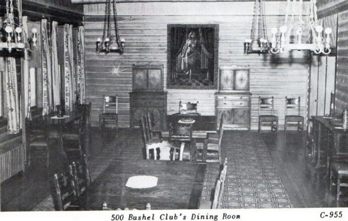 Villa St. Thomas (Funks Northern Holiday Resort) - Vintage Postcard (newer photo)